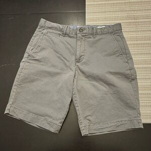 Men’s GAP Classic fit shorts. 10 inch inseam, 30 waist, Gray. NWOT